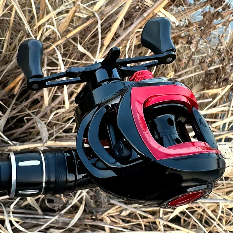 Alta velocidade 7.2: 1 Gear Ratio Baitcasting Carretel de pesca Max Drag 8kg Ultra Light