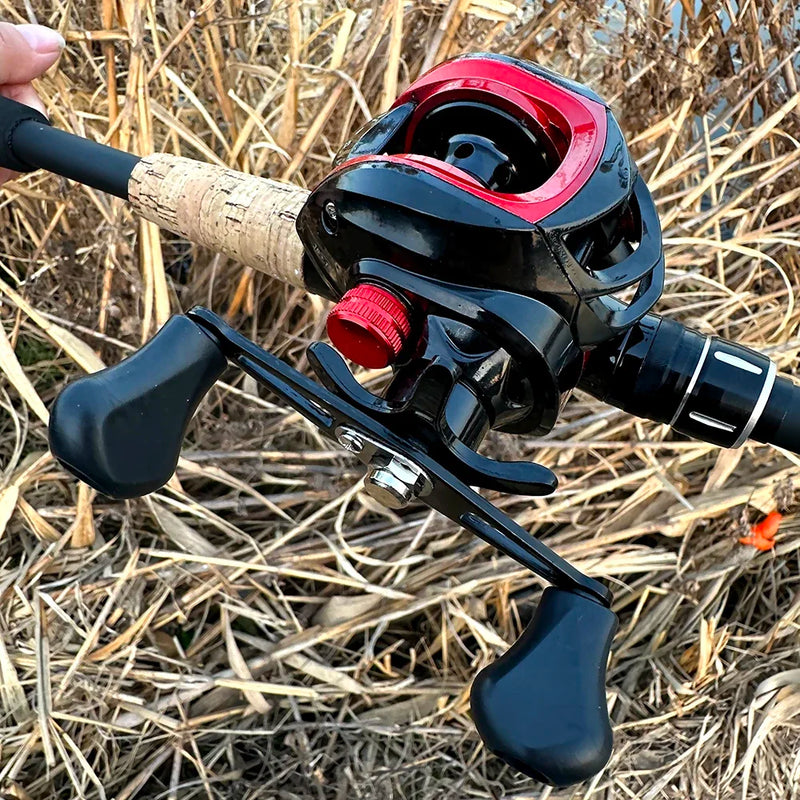 Alta velocidade 7.2: 1 Gear Ratio Baitcasting Carretel de pesca Max Drag 8kg Ultra Light